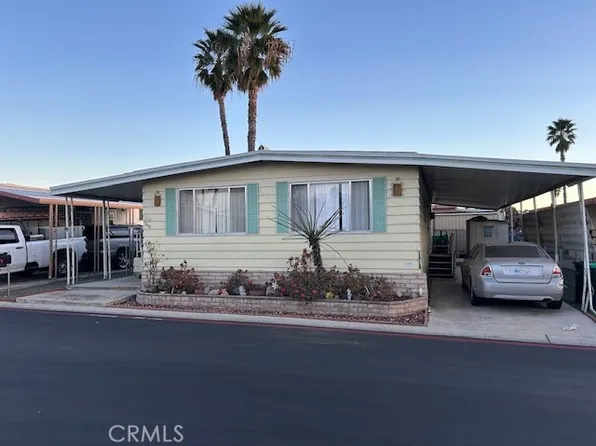 1455 S State St Space 200, Hemet, CA 92543