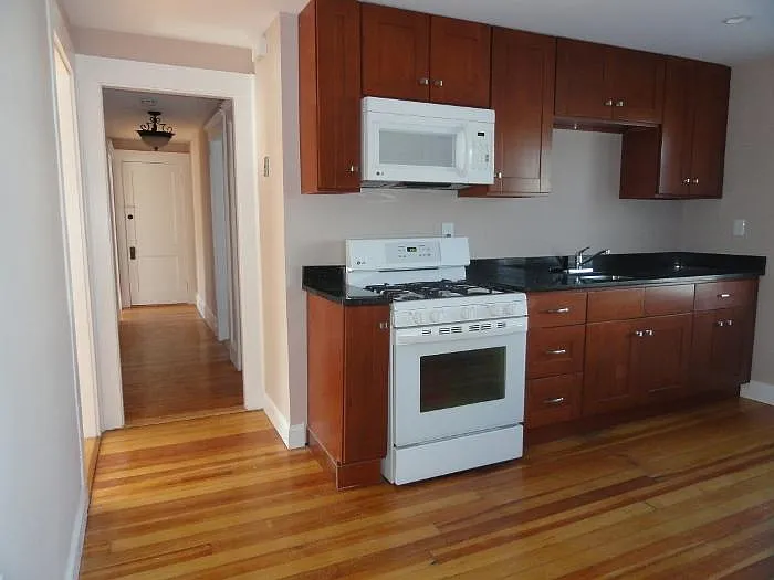 538 Main St #2 — Photo 13