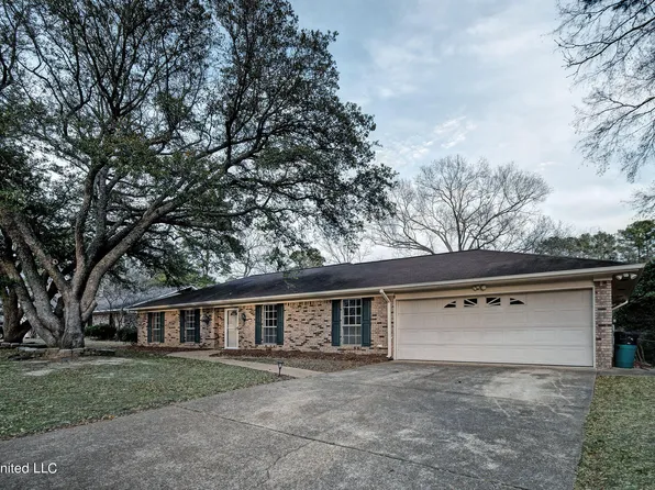 124 Long Meadow Rd, Brandon, MS 39042