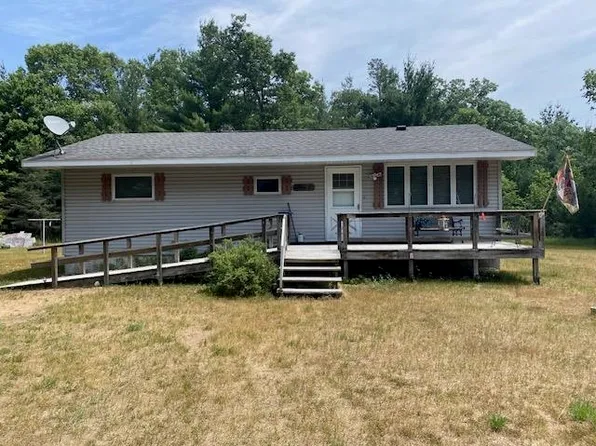 1828 10th Ave, Friendship, WI 53934