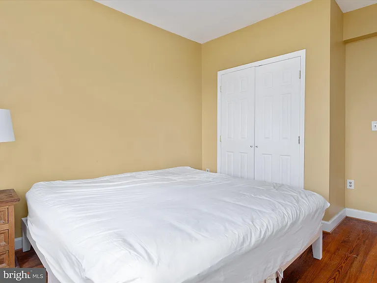 401 E Main St #A — Photo 16