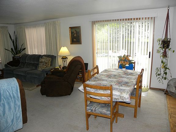 5th image of 2701 18th Ave SW