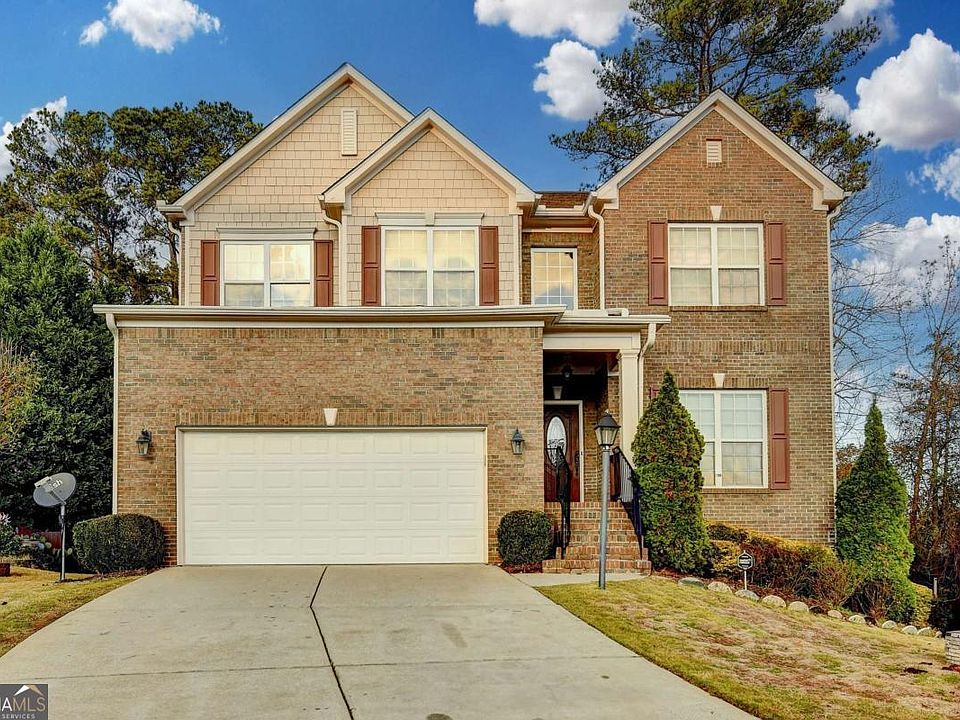 1st image of 105 Villa Place Ct