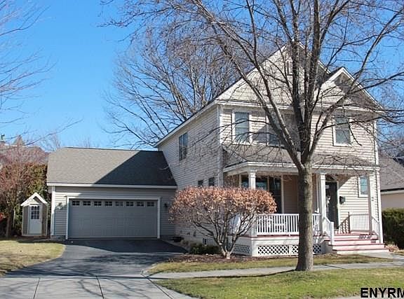2nd image of 2 Elbern St