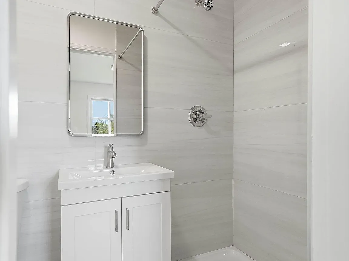 3 bed, 1917 sqft, $2,800 — Photo 4