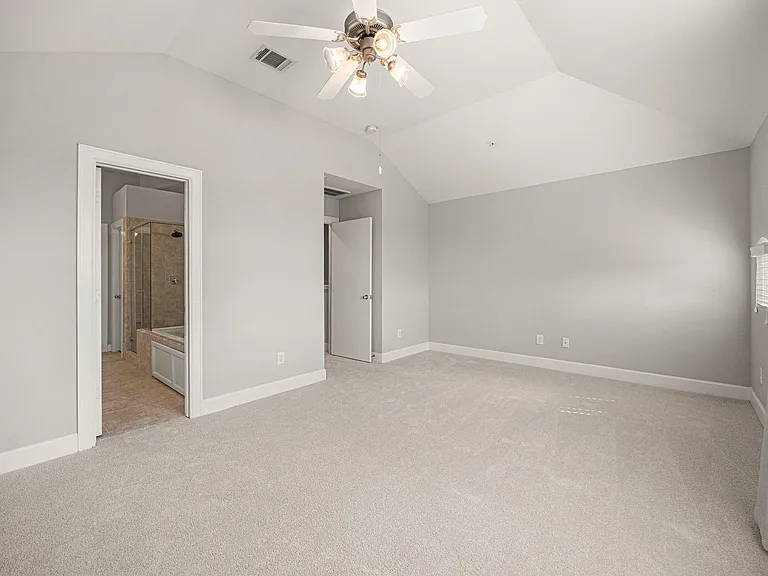 7650 Springhill St #601 — Photo 16