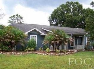 8 Robert Ave, Lehigh Acres, FL 33936