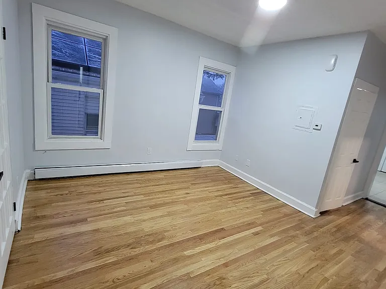 10 Rodwell Ave #2 — Photo 16