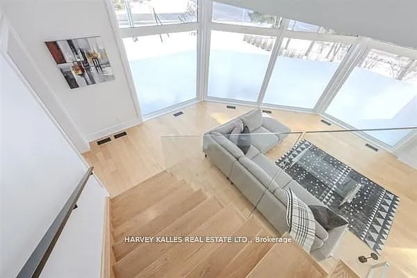 3279 Lakeshore Rd — Photo 26