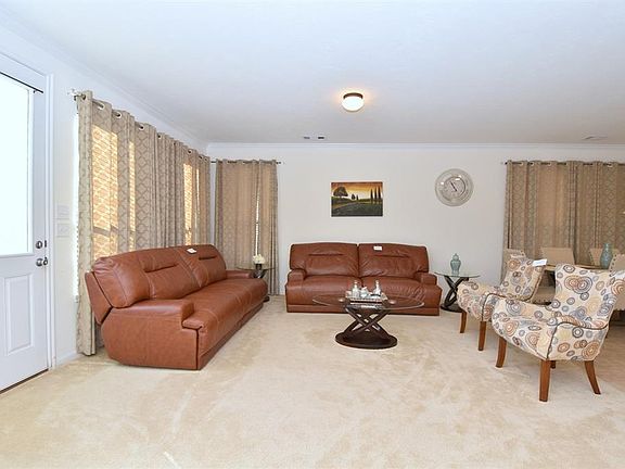 4th image of 21007 Blackstone Villa Ln