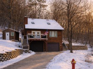 922 W Burns Valley Rd, Winona, MN 55987