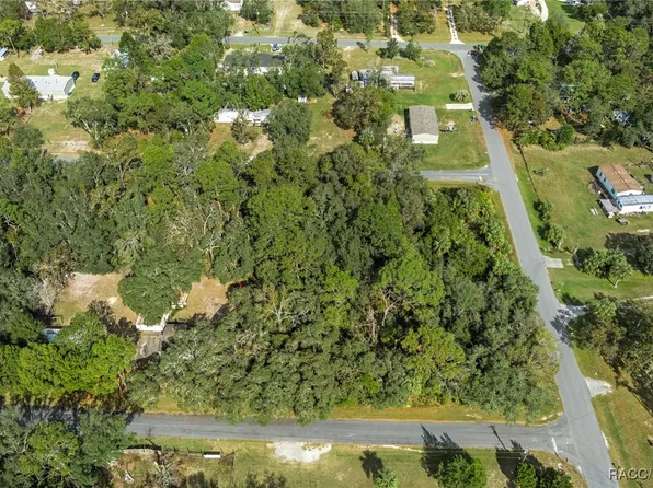 6438 W Akazian Ln, Homosassa, FL 34446