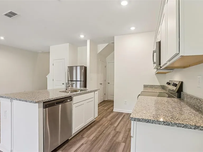 2587 Grey Hawk Dr — Photo 17