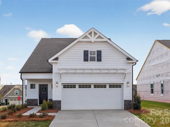 33830 Canopy Bluff Ln #136, Lancaster, SC 29720