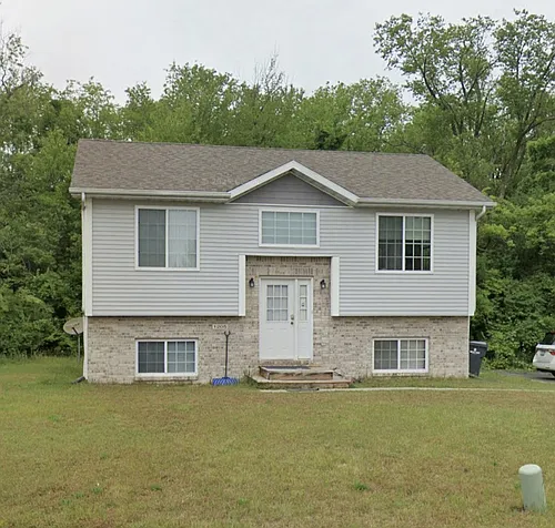 1205 Red Pine Way Photo 1