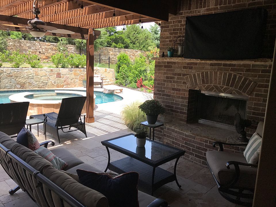 1st image of 5604 River Highlands Dr