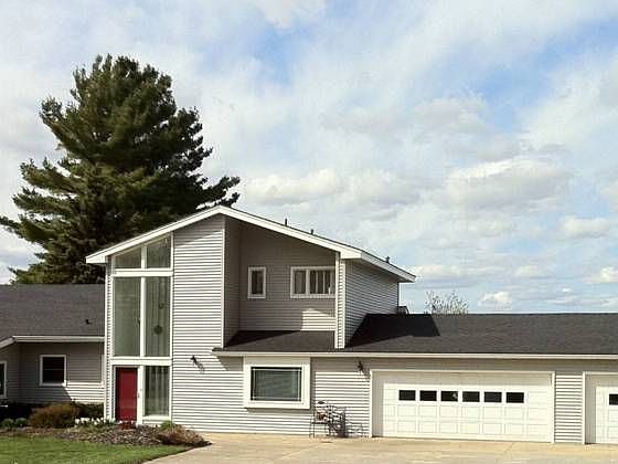 1st image of 1430 Sunnyside Dr