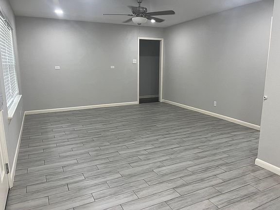 4th image of 603 Center Way St