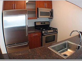 121 E 23rd St #3EE, New York, NY 10010