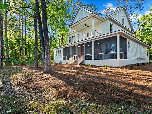 3rd image of 25 Spring Island Dr