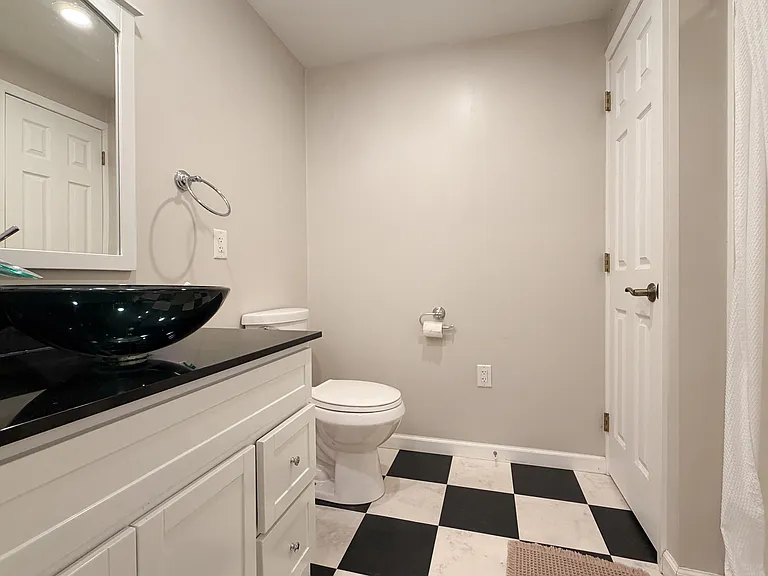 951 Daniel Dr — Photo 20