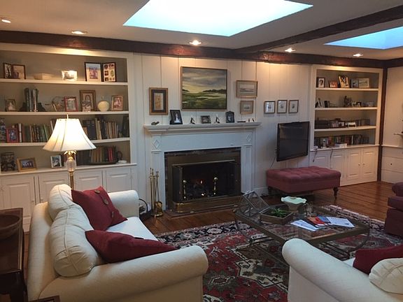 Living Room FP & Bookshelves