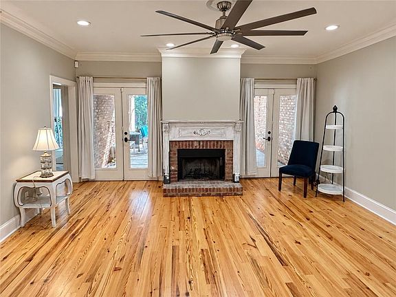4th image of 7166 Blakeley Rd