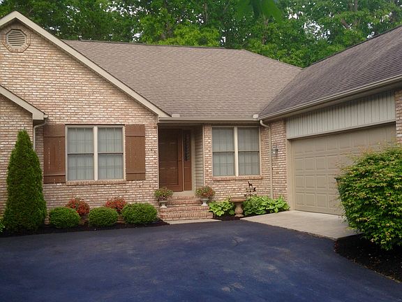 2nd image of 66 Quail Hollow Ct