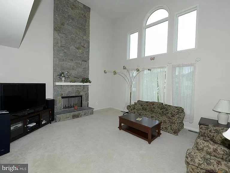 13324 Horsepen Woods Ln — Photo 5