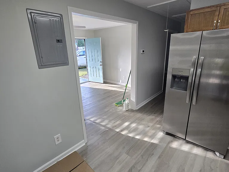 5656 Swymer Dr — Photo 6
