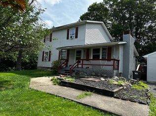 657 Belmont Ave, Mount Pocono, PA 18344