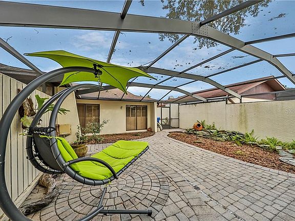 5th image of 5029 Paloma Dr