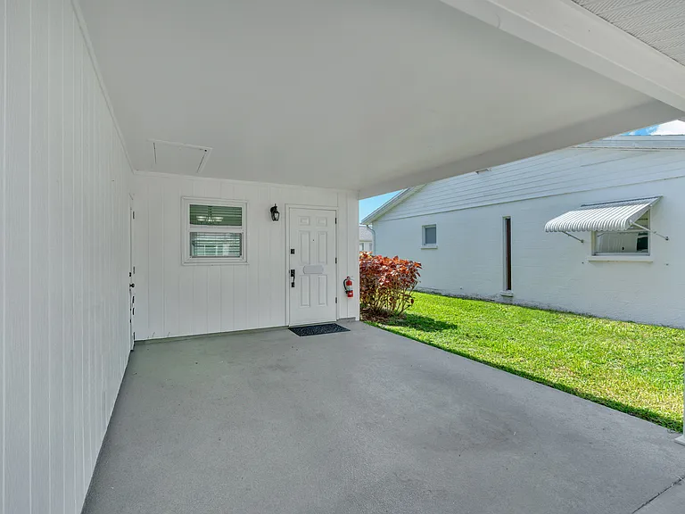 5996 Hibiscus Dr #6 — Photo 33