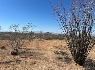 280 S Arapaho Dr, Yucca, AZ 86438