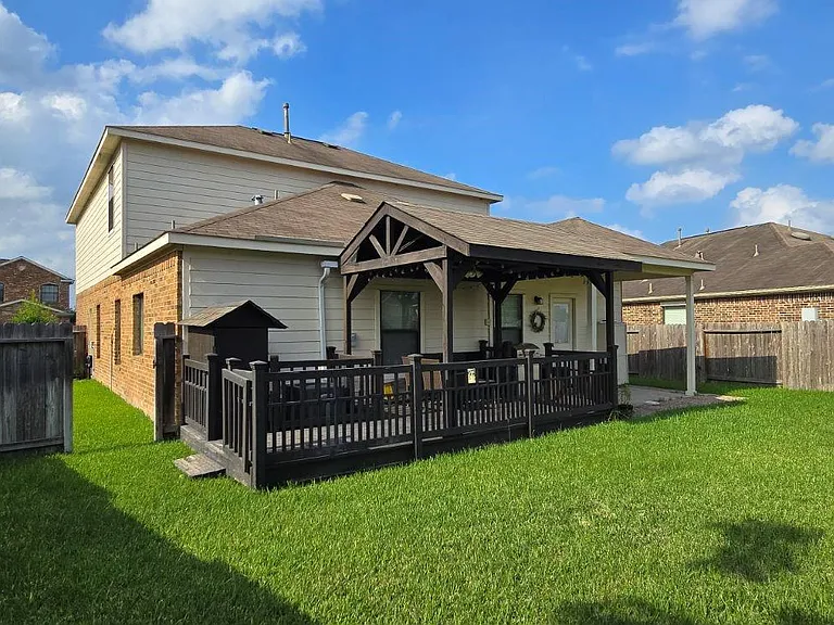10111 Bitternut Hickory Ln — Photo 3