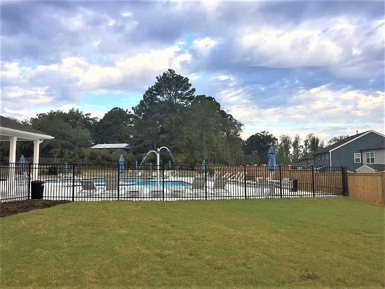 2400 Mynster Dr — Photo 18