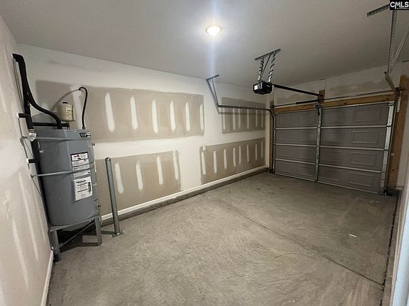 3rd image of 2038 Armada Rd
