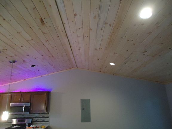 4th image of 609 Brookfield Ln