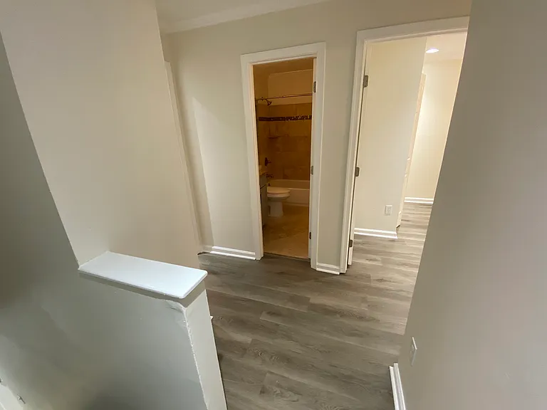 55 Oneonta Dr — Photo 14