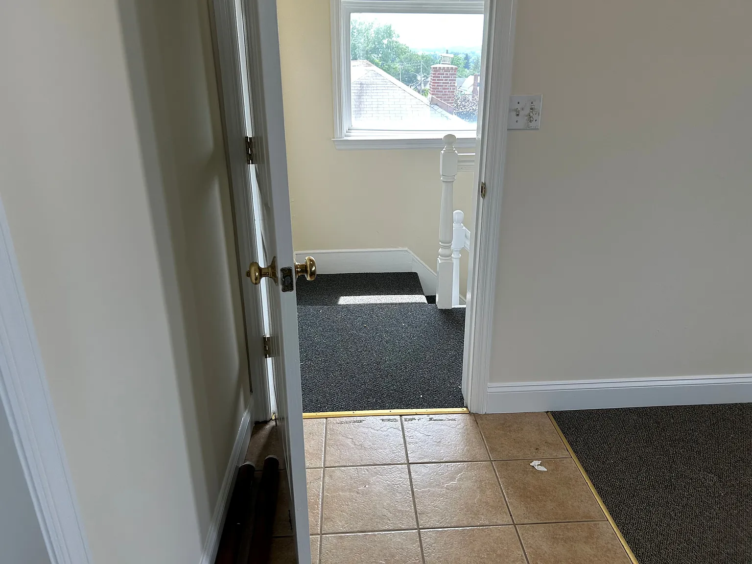 2 bed, 900 sqft, $2,600 — Photo 3