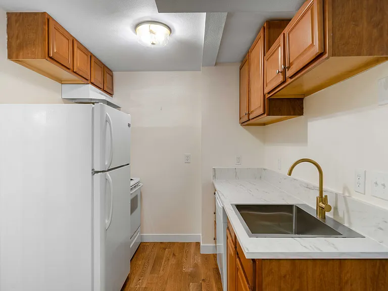 4642 SE Madison St #B — Photo 6