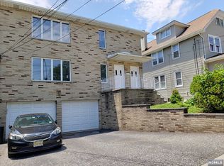 220 E Ruby Ave APT 1, Palisades Park, NJ 07650