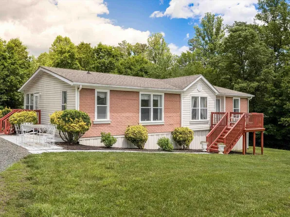 2547 Ponderosa Trl, Charlottesville, VA 22903
