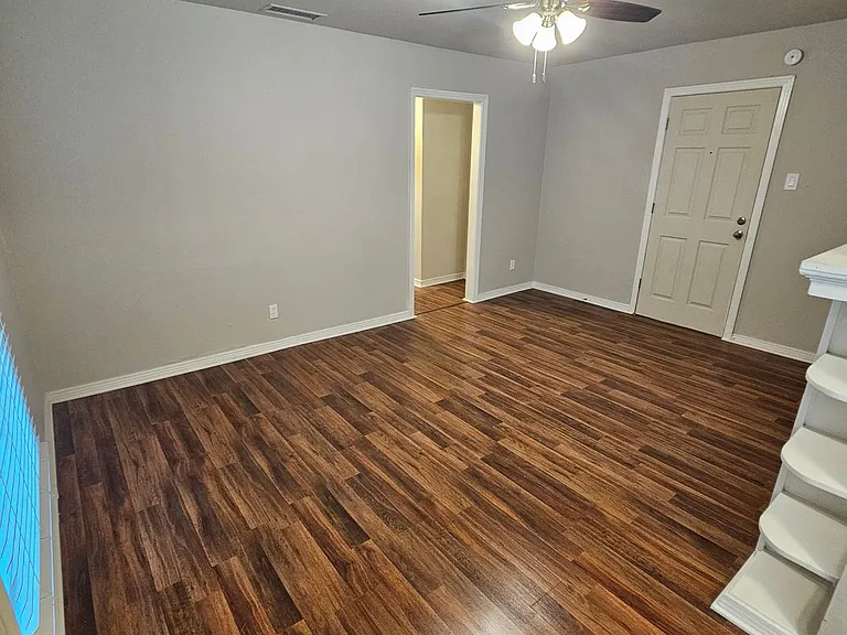 3911 Prescott Ave #6 — Photo 13