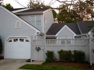 103 Breakers Pl, Cary, NC 27511