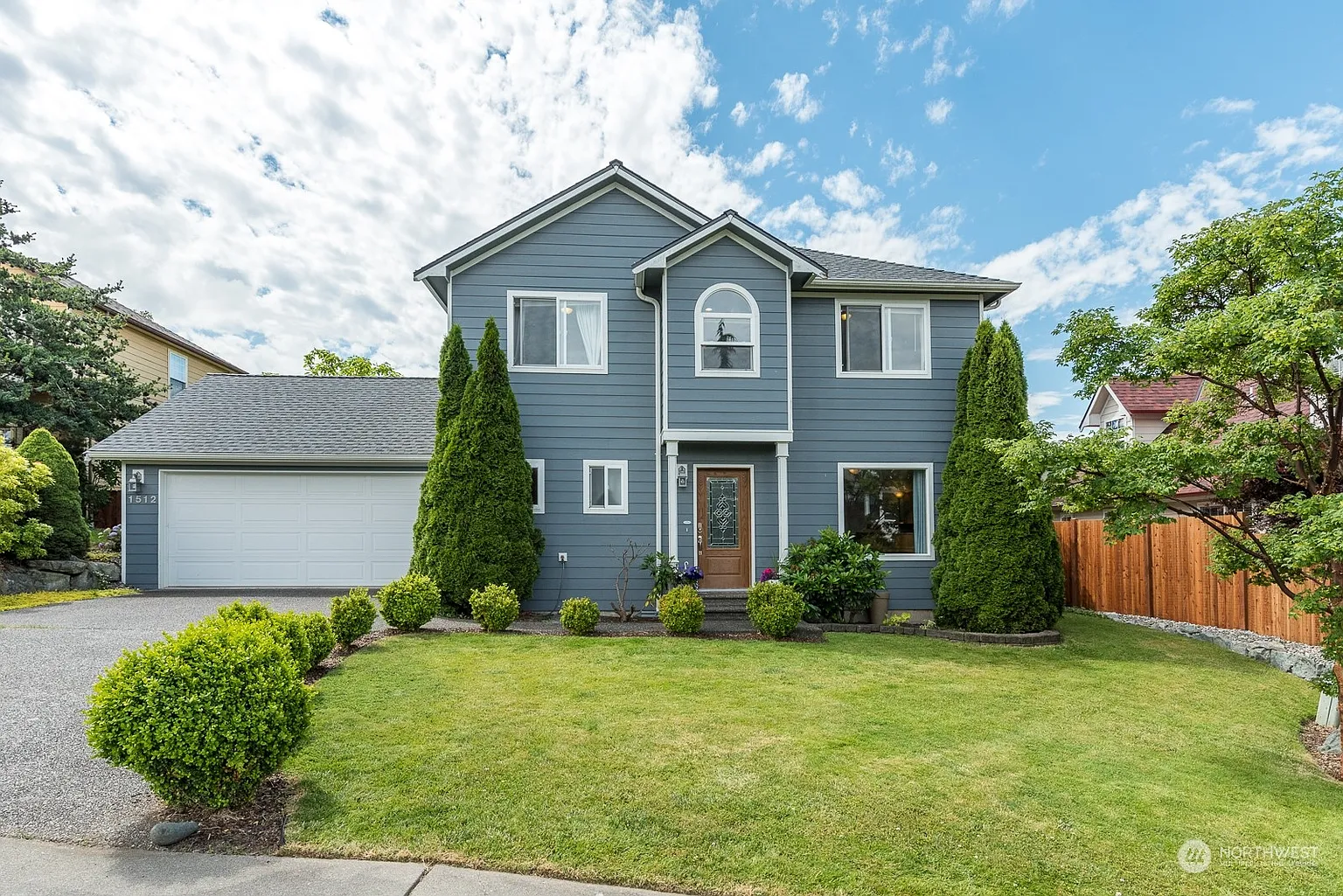 1512 Sarah Street photo 1