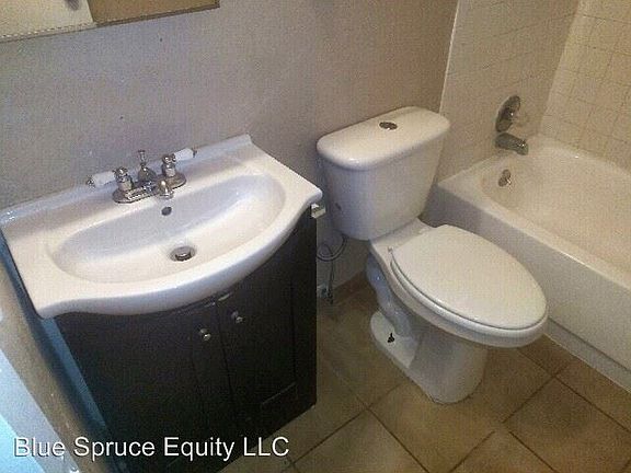 4th image of 78 W Walnut St APT 306