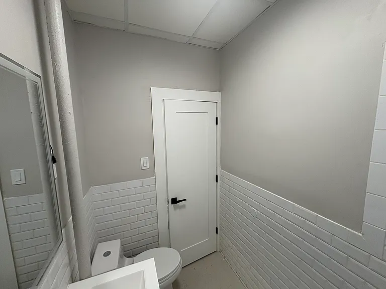 536 51st St #3E — Photo 13