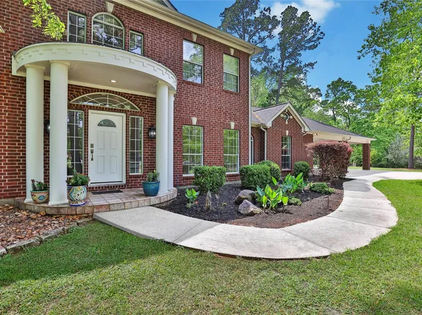 8920 Forest Lake Dr, Montgomery, TX 77316