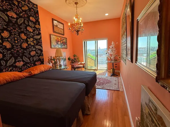 102 Ogden Avenue image 23 of 33